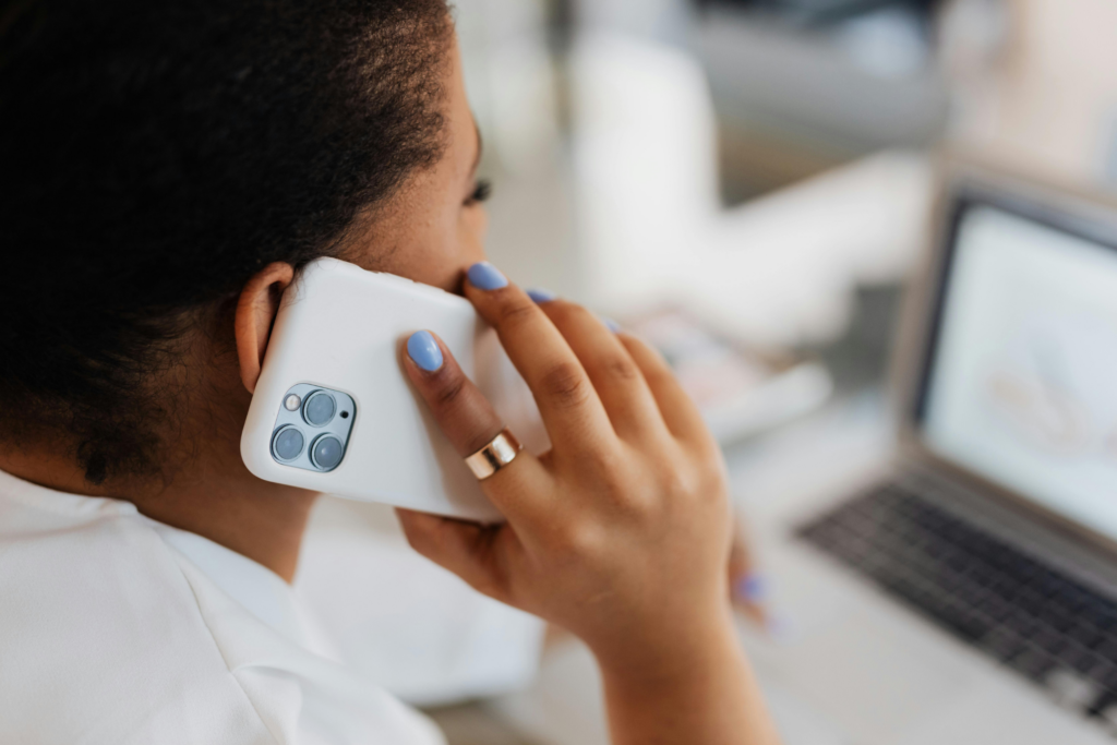 AI Voice Scams and the Rise of Fake Familiar Voices